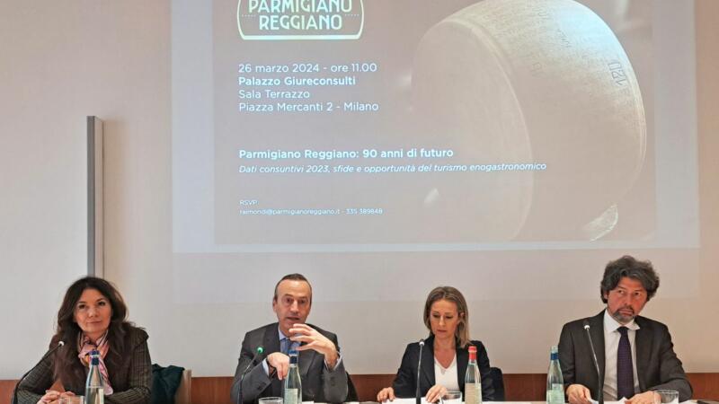 Parmigiano Reggiano, nel 2023 record fatturato oltre 3 mld