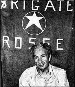 In memoria di Aldo Moro, rapito il 16 marzo 1978 e assassinato il 9 Maggio. 46 anni fa e’ iniziato il declino dell’Italia e della Democrazia liberale 